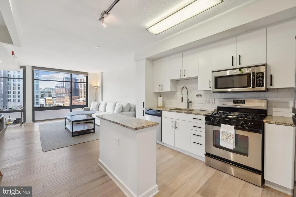 Washington Metro Area Real Estate | View 475 K St Nw, 611 | 1 Bed, 1 Bath