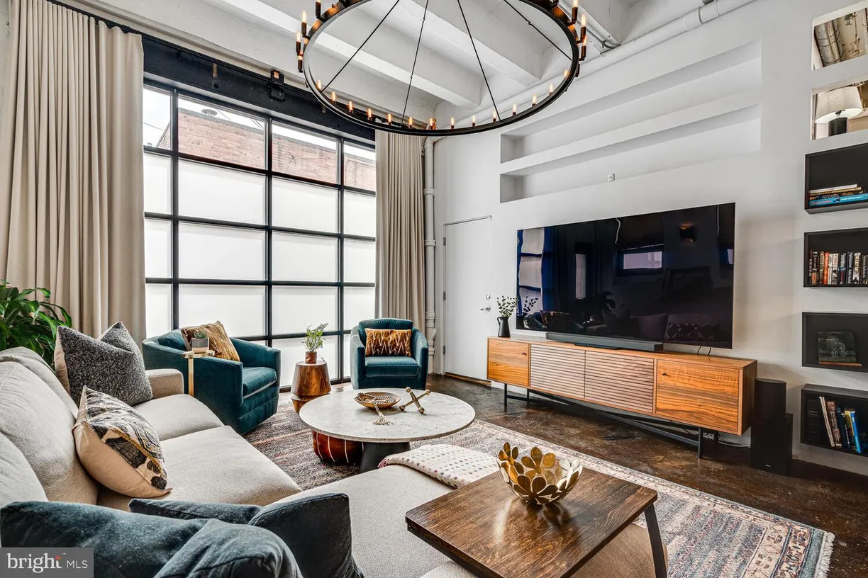 Washington Metro Area Real Estate | View 1413 -1415 Swann St Nw, 1413r | Listing
