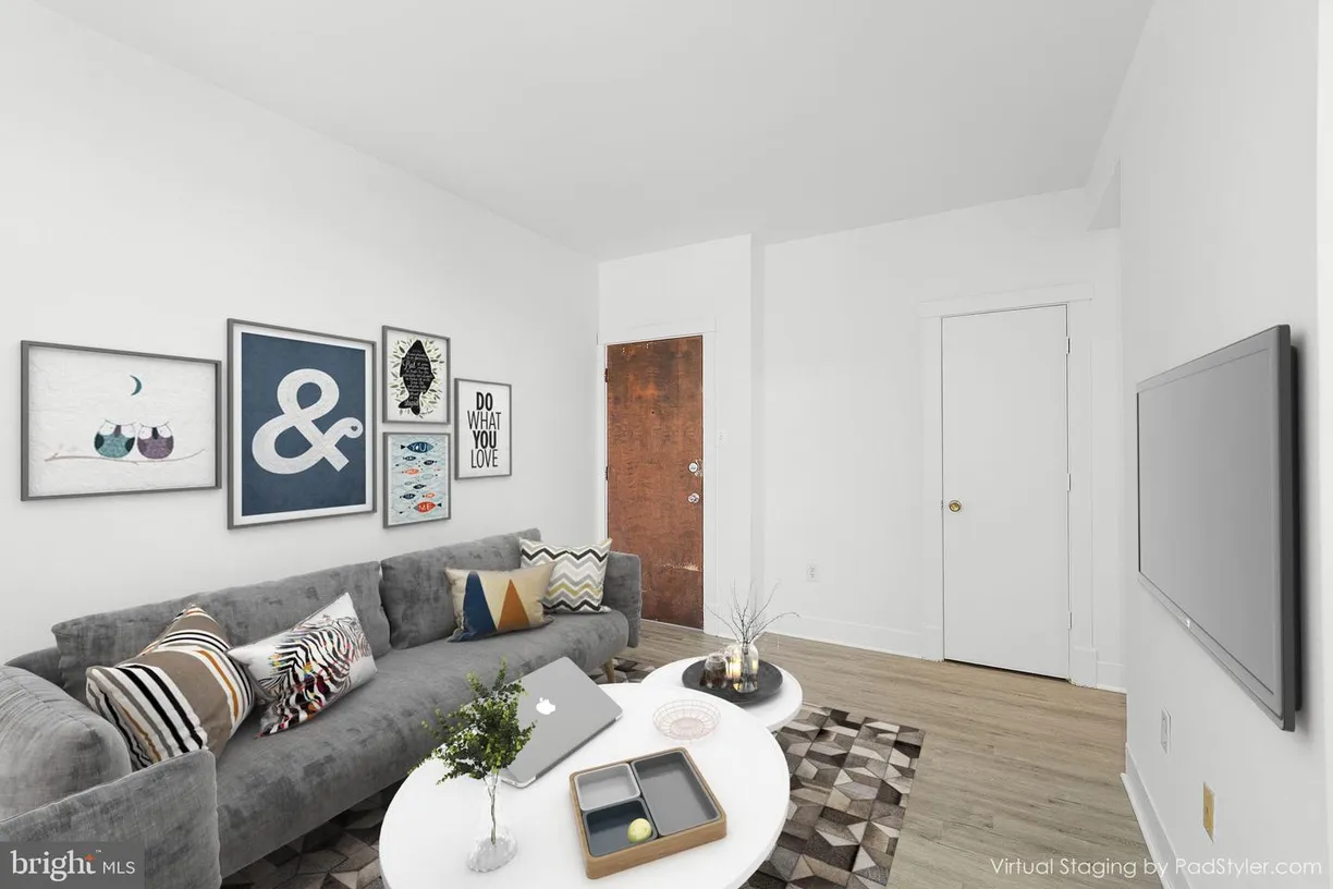 Washington Metro Area Real Estate | View 7 18th St Se, 207 | Listing