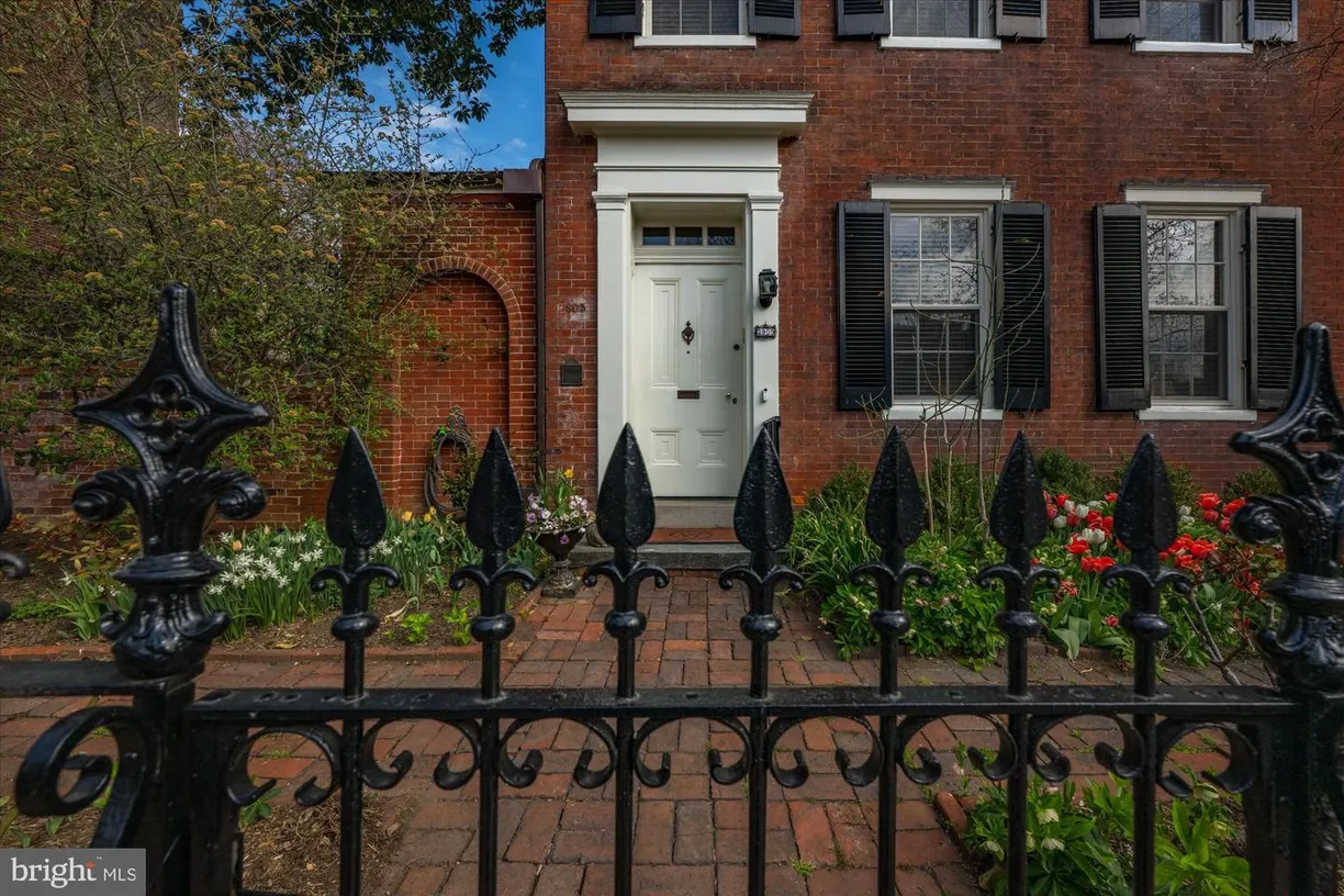 Washington Metro Area Real Estate | View 2805 P St Nw | Listing