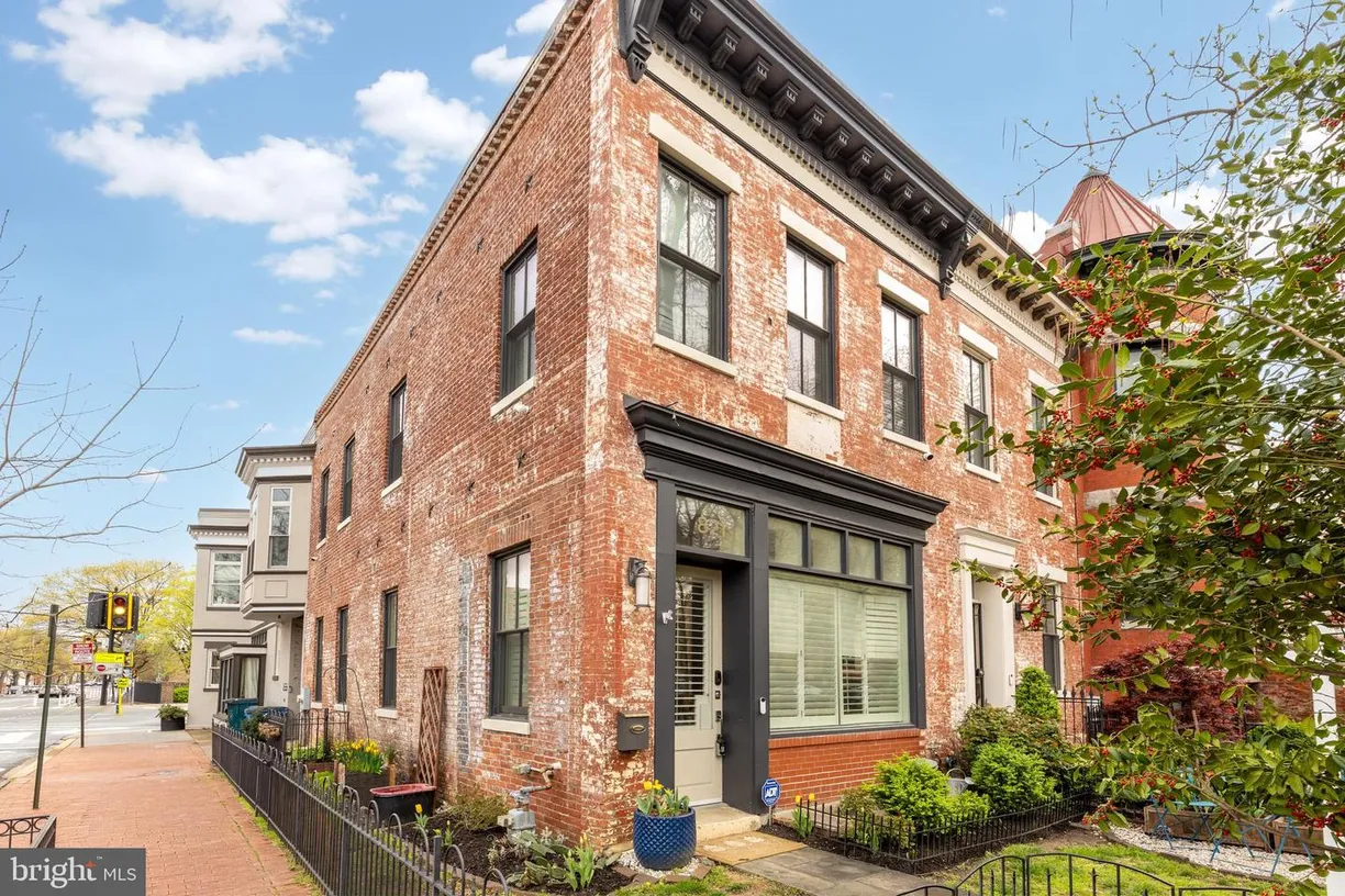 Washington Metro Area Real Estate | View 821 Q St Nw | Listing