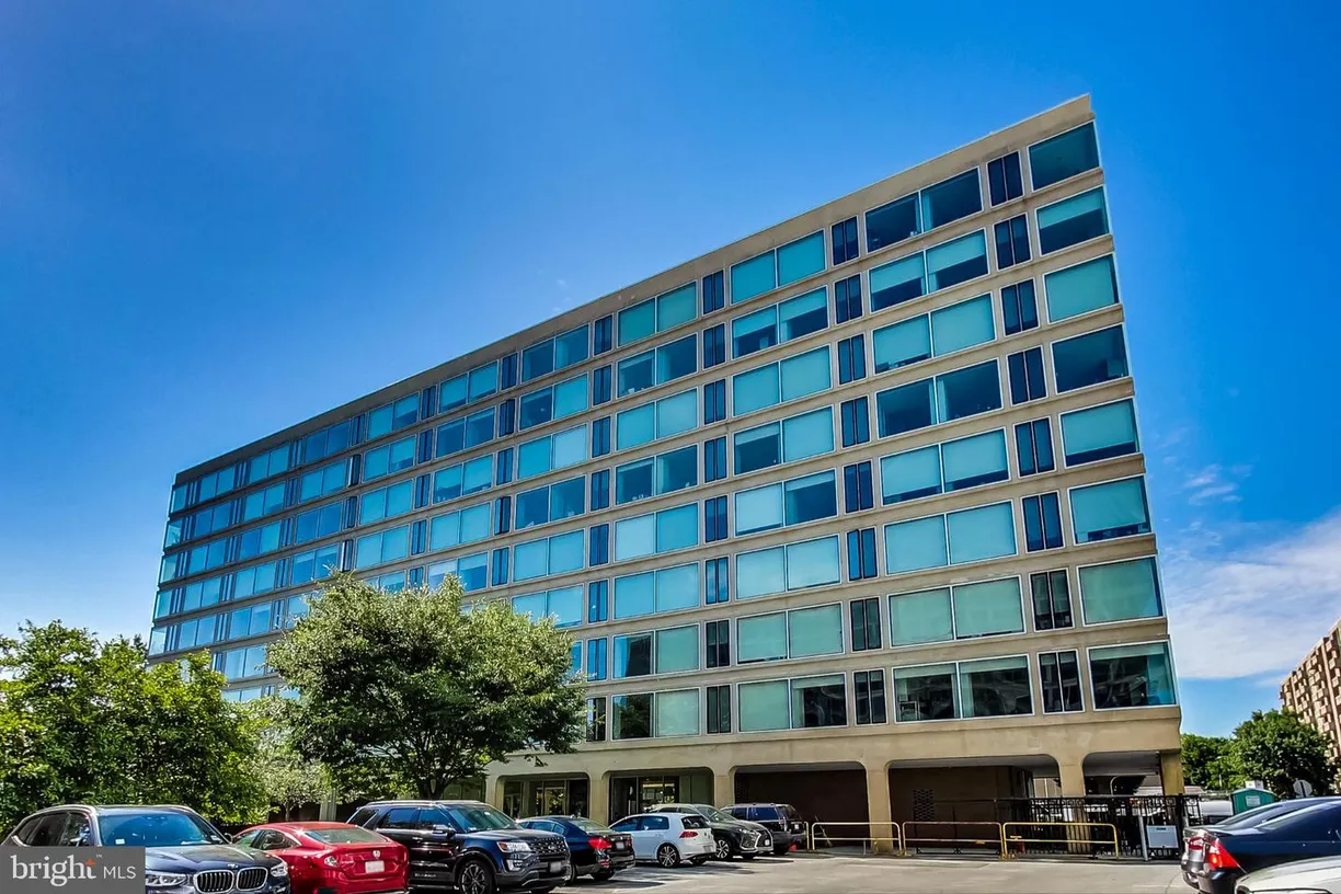 Washington Metro Area Real Estate | View 1101 3rd St Sw, 201 | 1 Bed