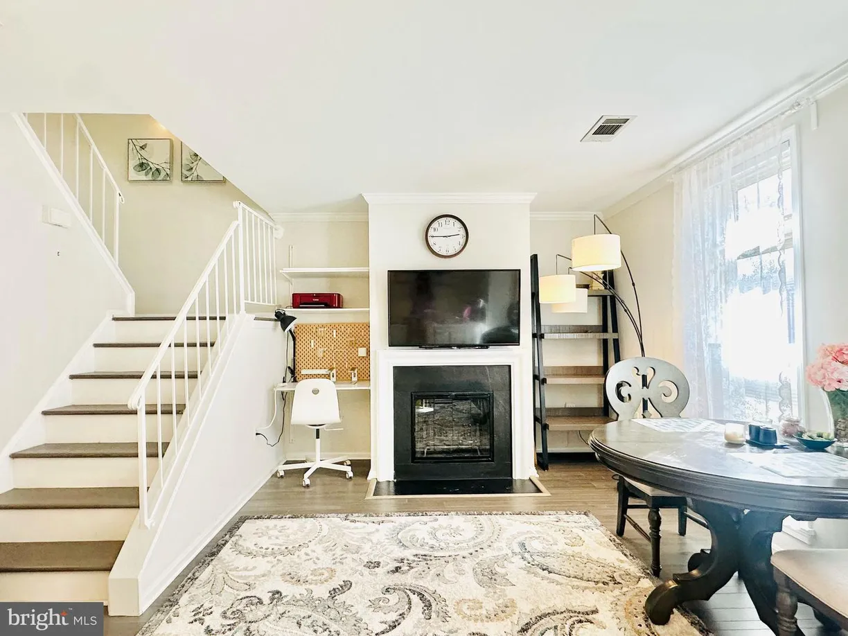 Washington Metro Area Real Estate | View 1455 A St Ne, a | 1 Bed