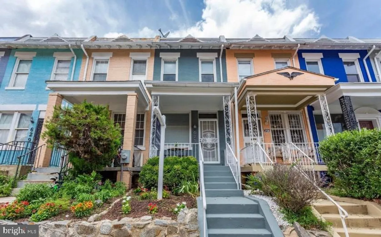 Washington Metro Area Real Estate | View 625 Gresham Pl Nw | 2 Beds
