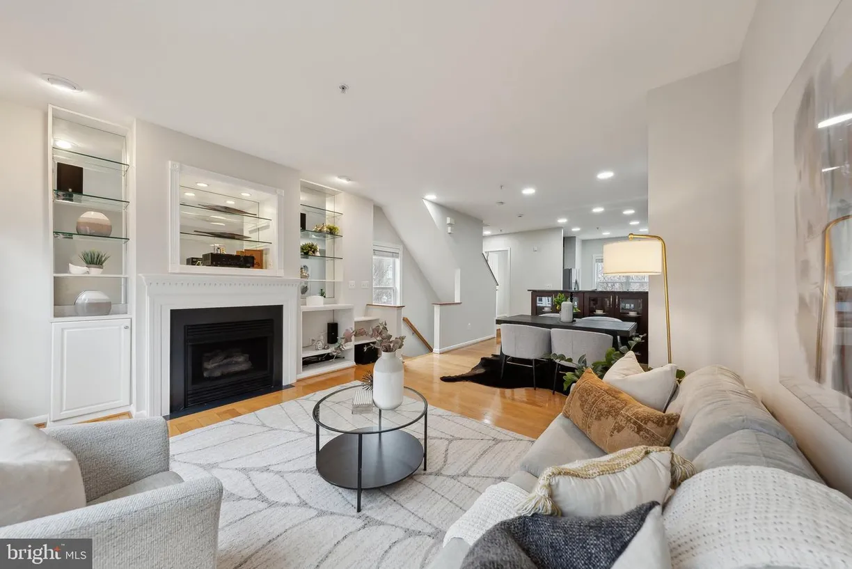 Washington Metro Area Real Estate | View 2136 12th Pl Nw | Listing