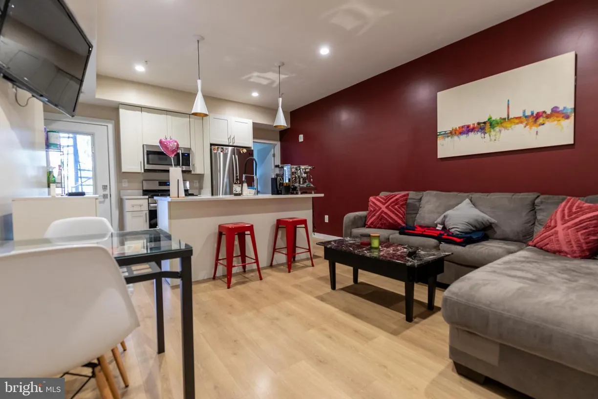 Washington Metro Area Real Estate | View 839 19th St Ne, 3 | Listing