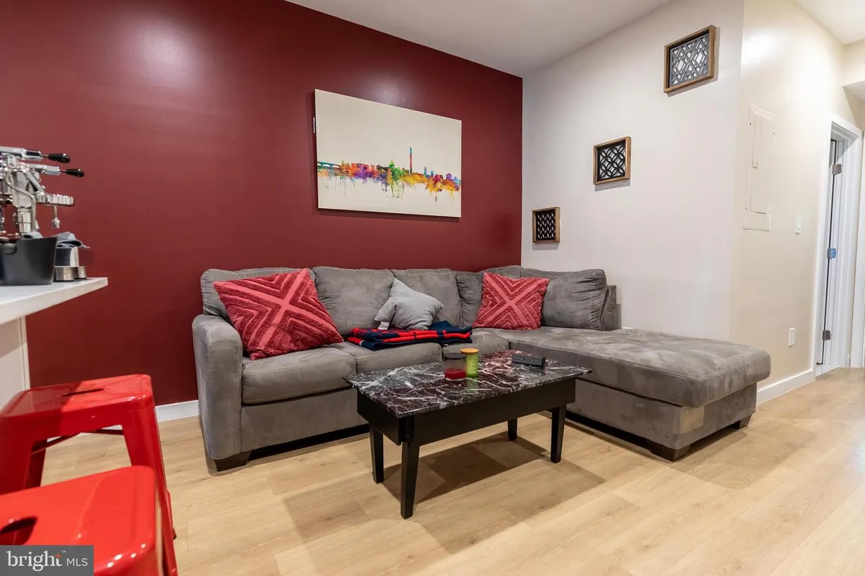 Washington Metro Area Real Estate | View 839 19th St Ne, 3 | Listing
