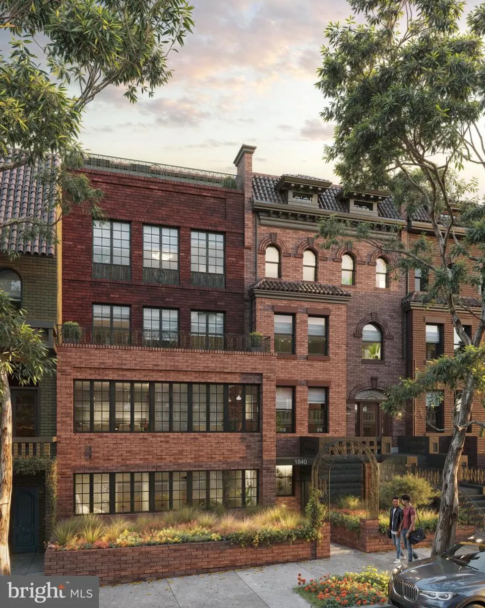 Washington Metro Area Real Estate | View 1840 Kalorama Rd Nw, 8 | 3 Beds, 2 Baths