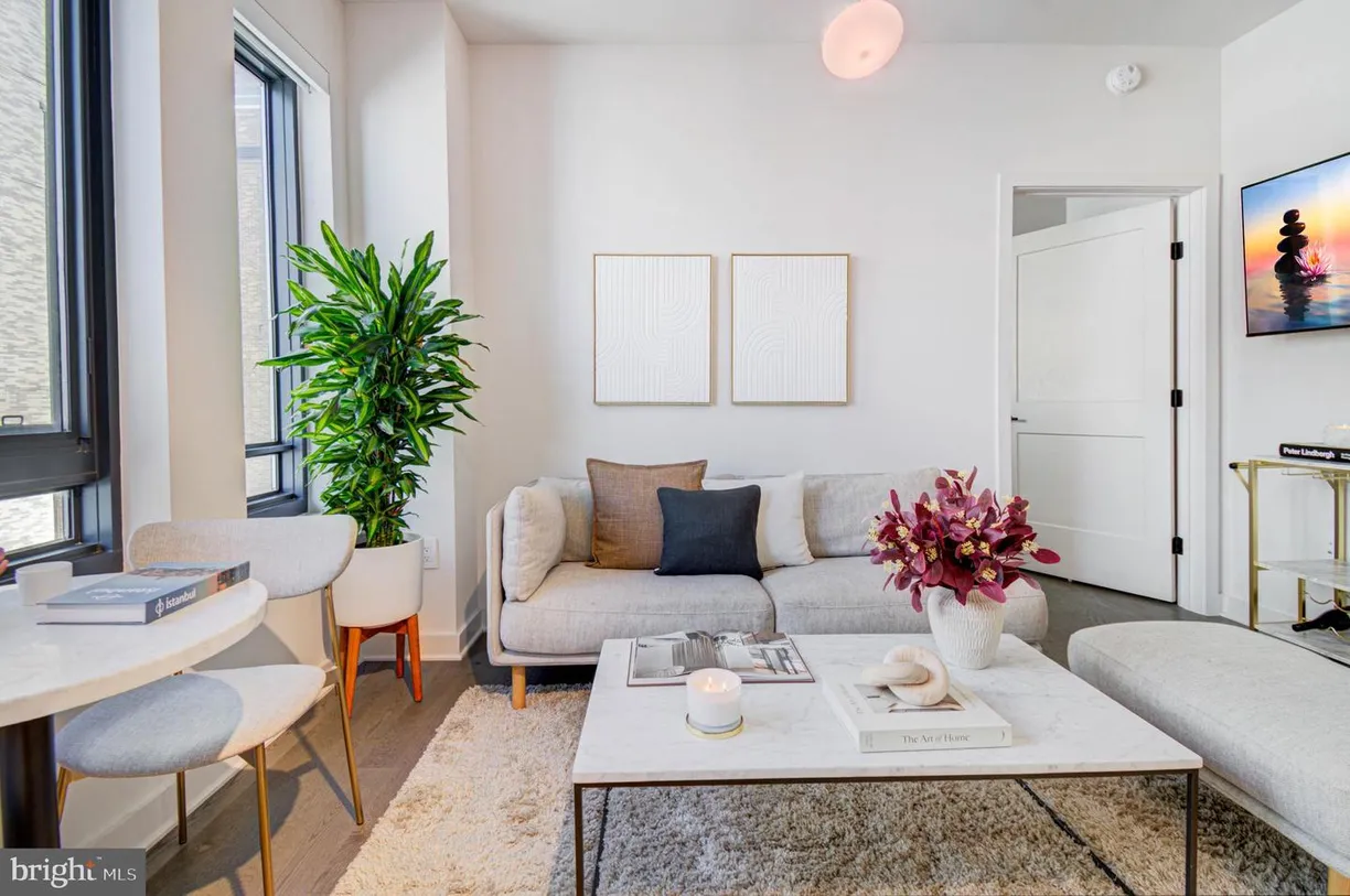 Washington Metro Area Real Estate | View 70 N St Se, n916 | 1 Bed