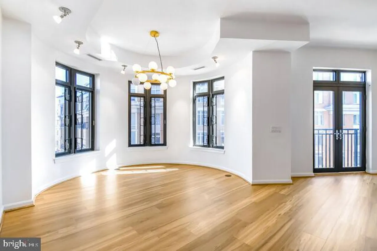 Washington Metro Area Real Estate | View 1390 Kenyon St Nw, 403 | 2 Beds
