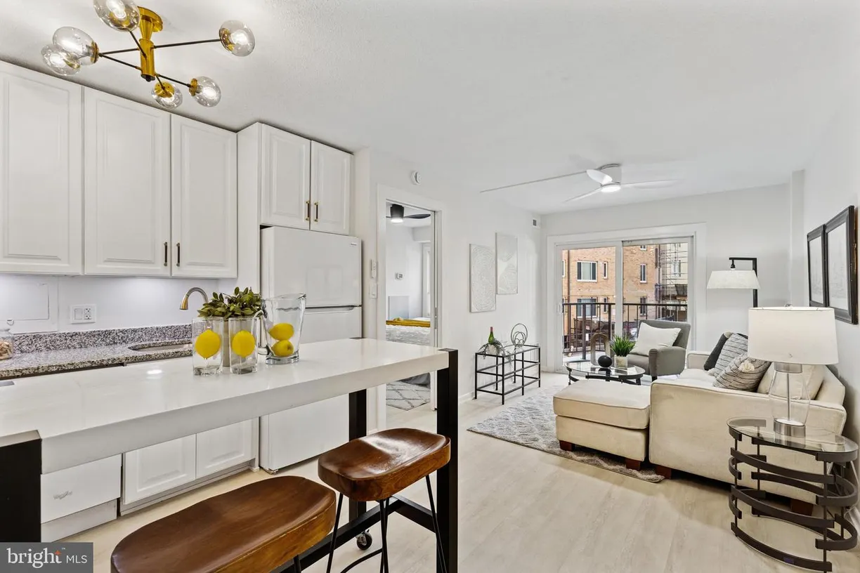 Washington Metro Area Real Estate | View 1718 P St Nw, 220 | Listing
