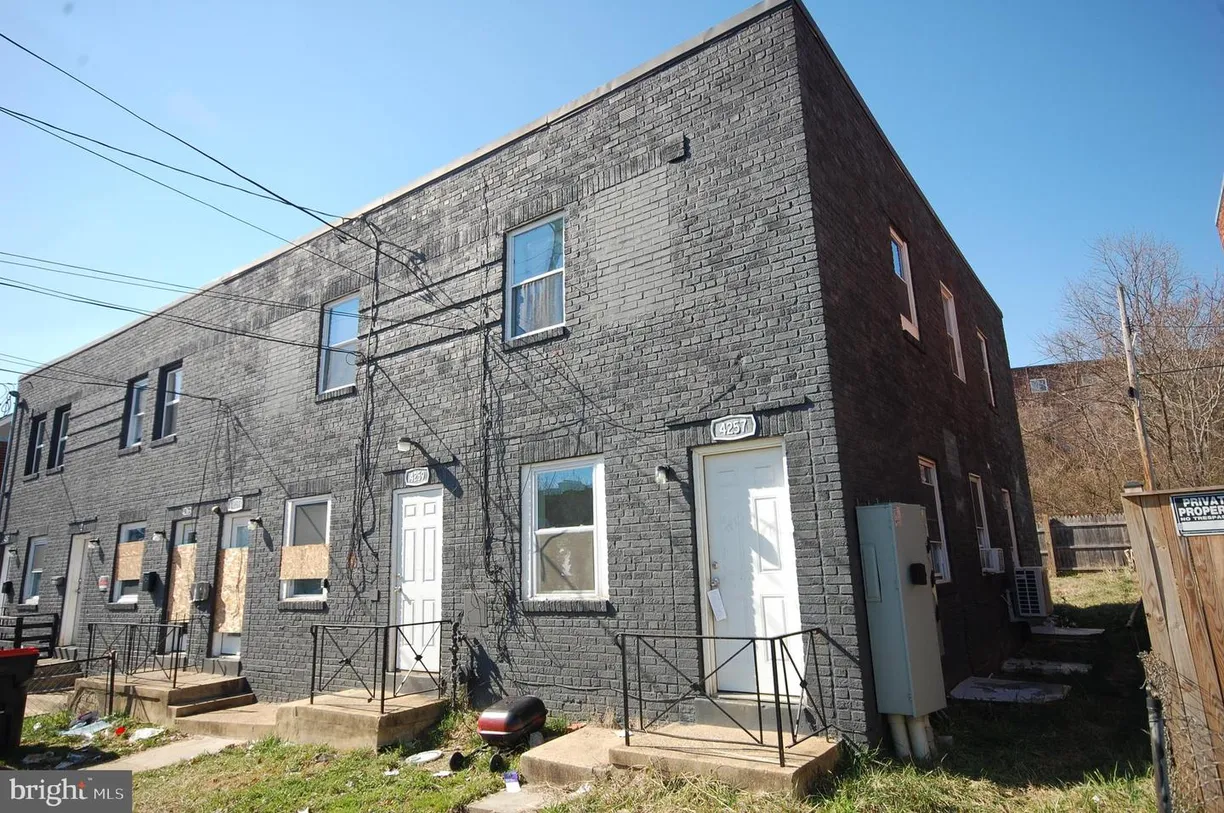 Washington Metro Area Real Estate | View 4257-4261 6th St Se | Listing