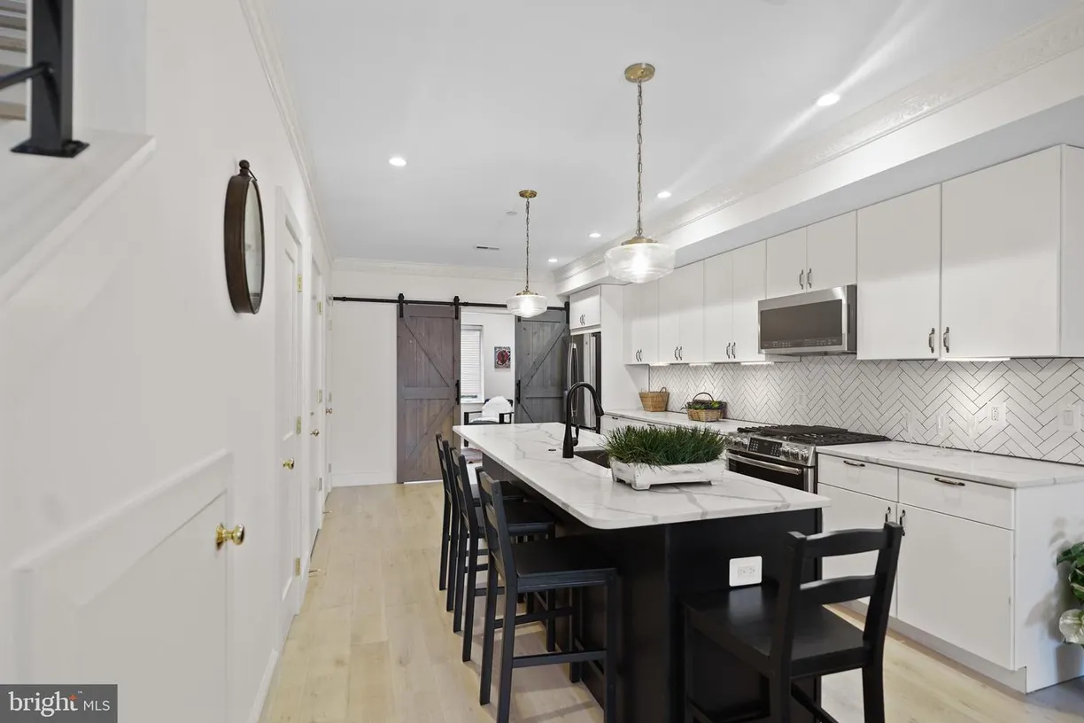 Washington Metro Area Real Estate | View 1707 West Virginia Ave Ne, 3 | Listing