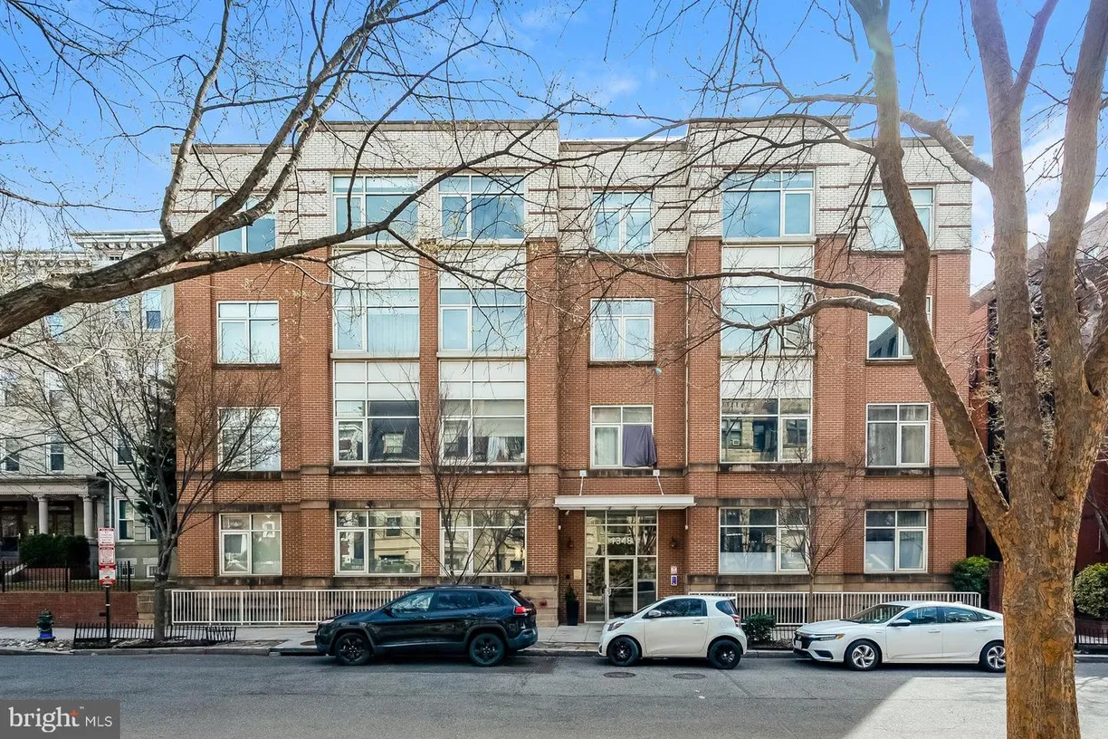 Washington Metro Area Real Estate | View 1348 Euclid St Nw, 6 | 2 Beds