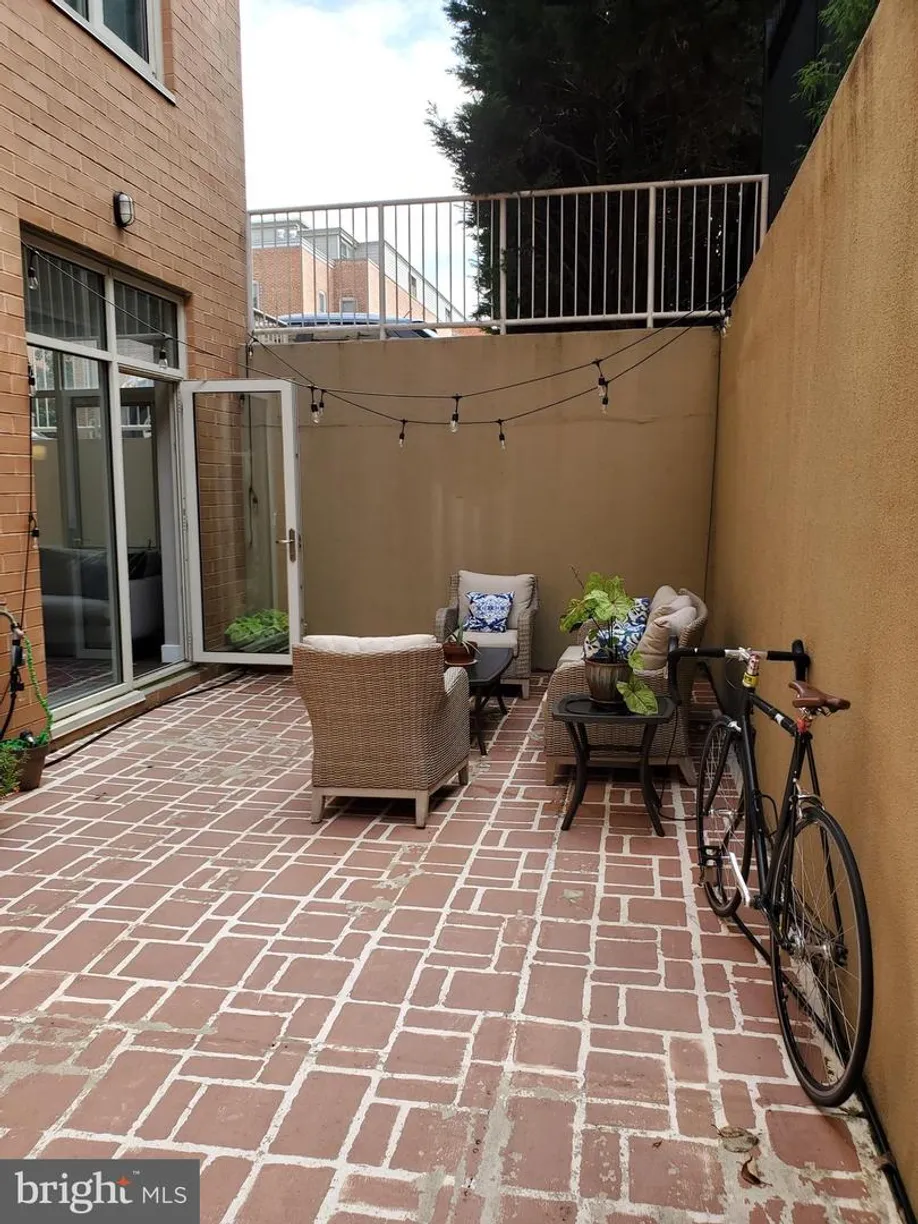Washington Metro Area Real Estate | View 1348 Euclid St Nw, 6 | Listing