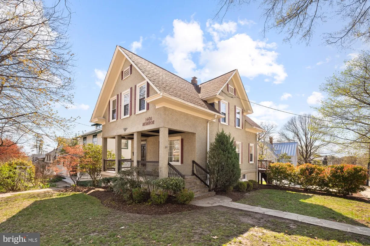 Washington Metro Area Real Estate | View 1401 Monroe St Ne | 4 Beds, 3 Baths