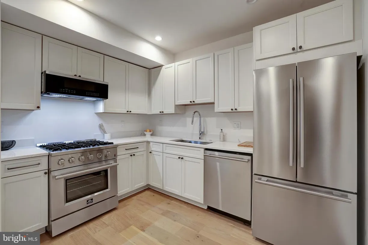 Washington Metro Area Real Estate | View 1335 11th St Nw, 6 | Listing