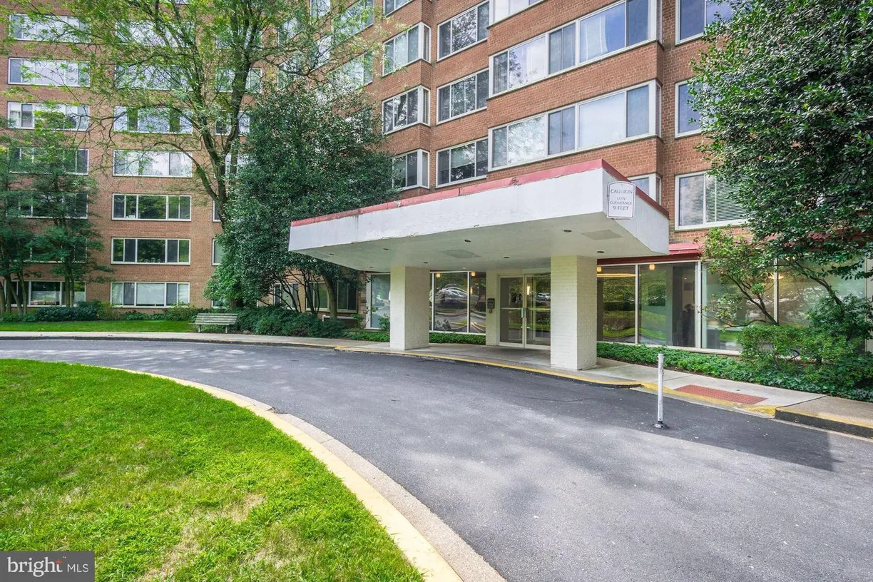 Washington Metro Area Real Estate | View 4000 Tunlaw Rd Nw, 1030 | 2 Beds, 1 Bath