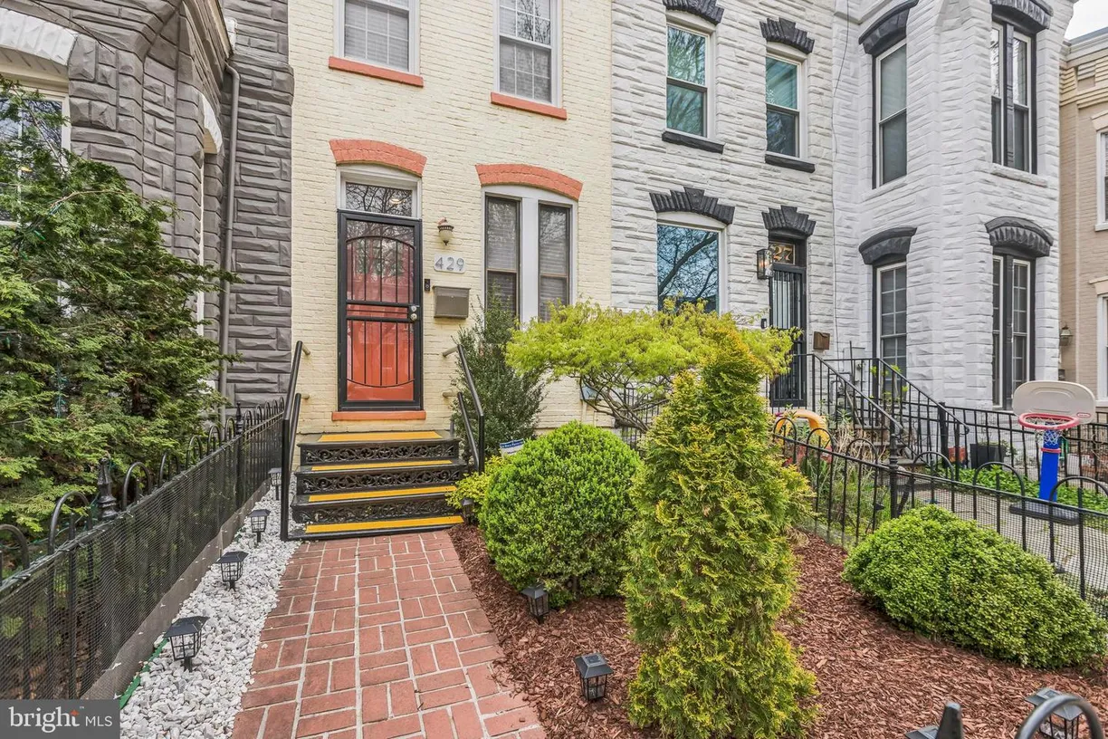 Washington Metro Area Real Estate | View 429 Q St Nw | Listing