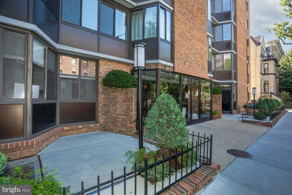 Washington Metro Area Real Estate | View 1718 P St Nw, l18 | Listing