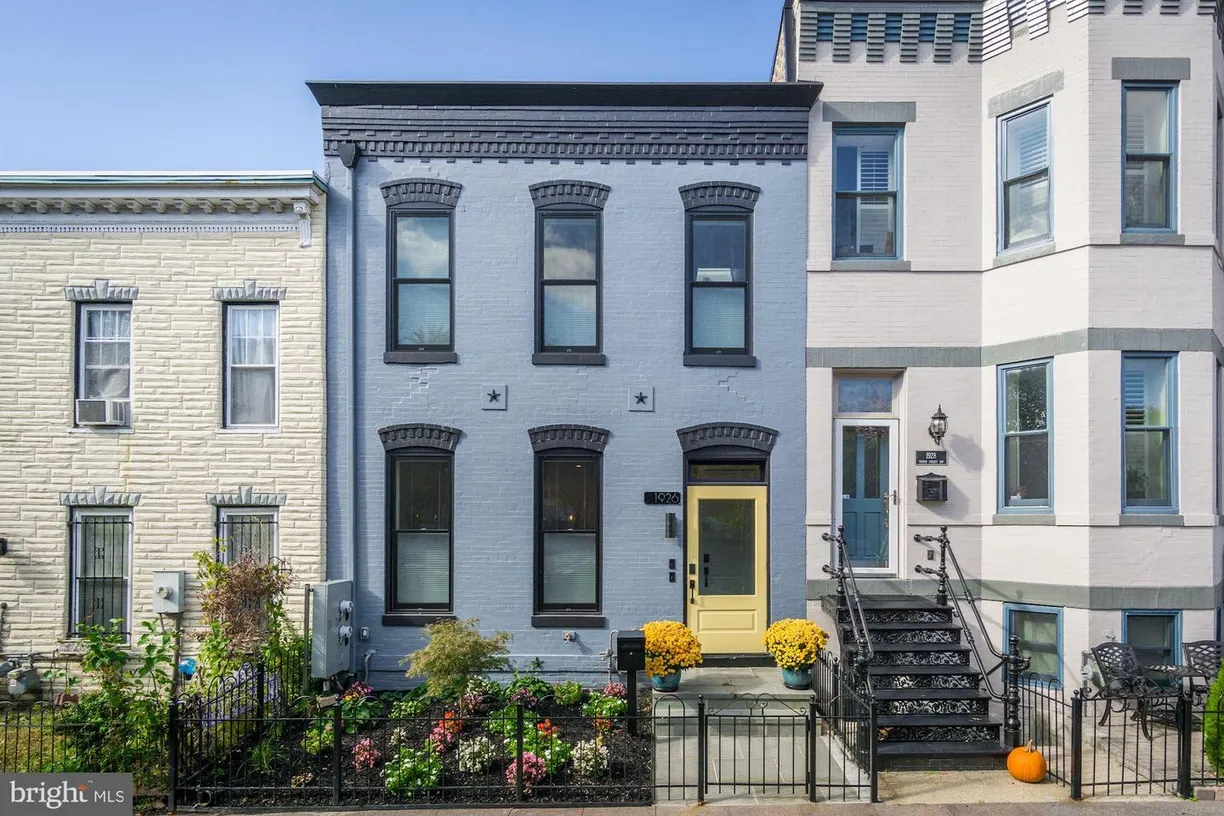 Washington Metro Area Real Estate | View 1926 10th St Nw, b | 2 Beds