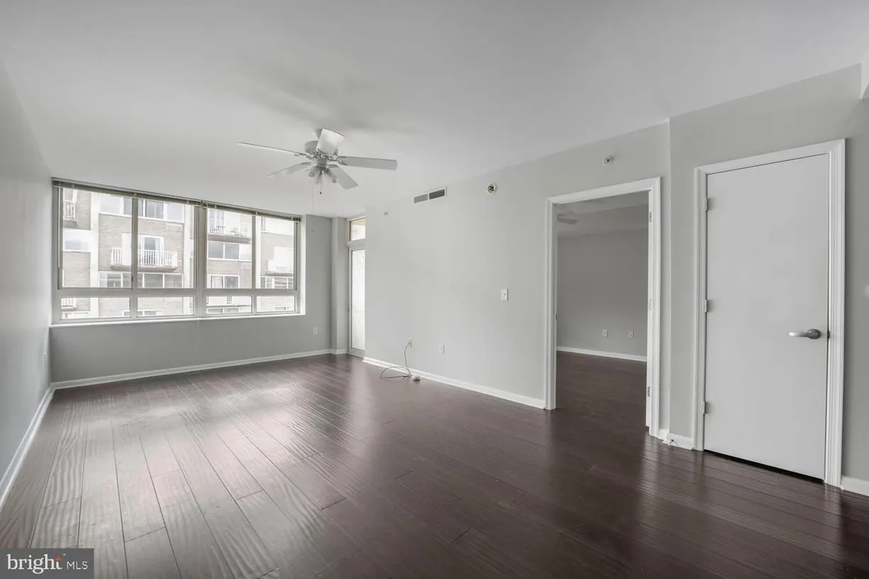 Washington Metro Area Real Estate | View 355 I St Sw, 618 | Listing