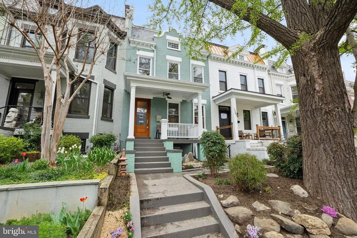 Washington Metro Area Real Estate | View 1349 Parkwood Pl Nw | Listing