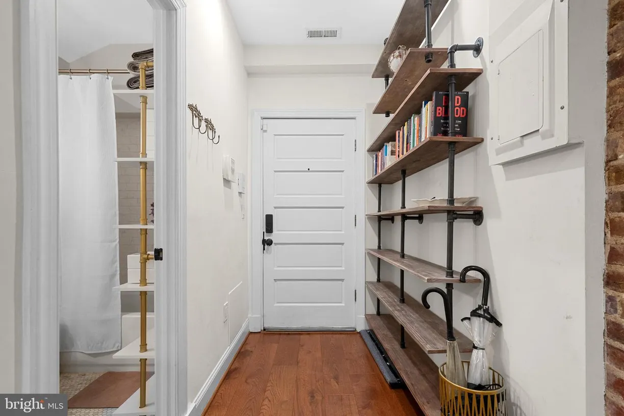 Washington Metro Area Real Estate | View 1215 10th St Nw, 2 | Listing