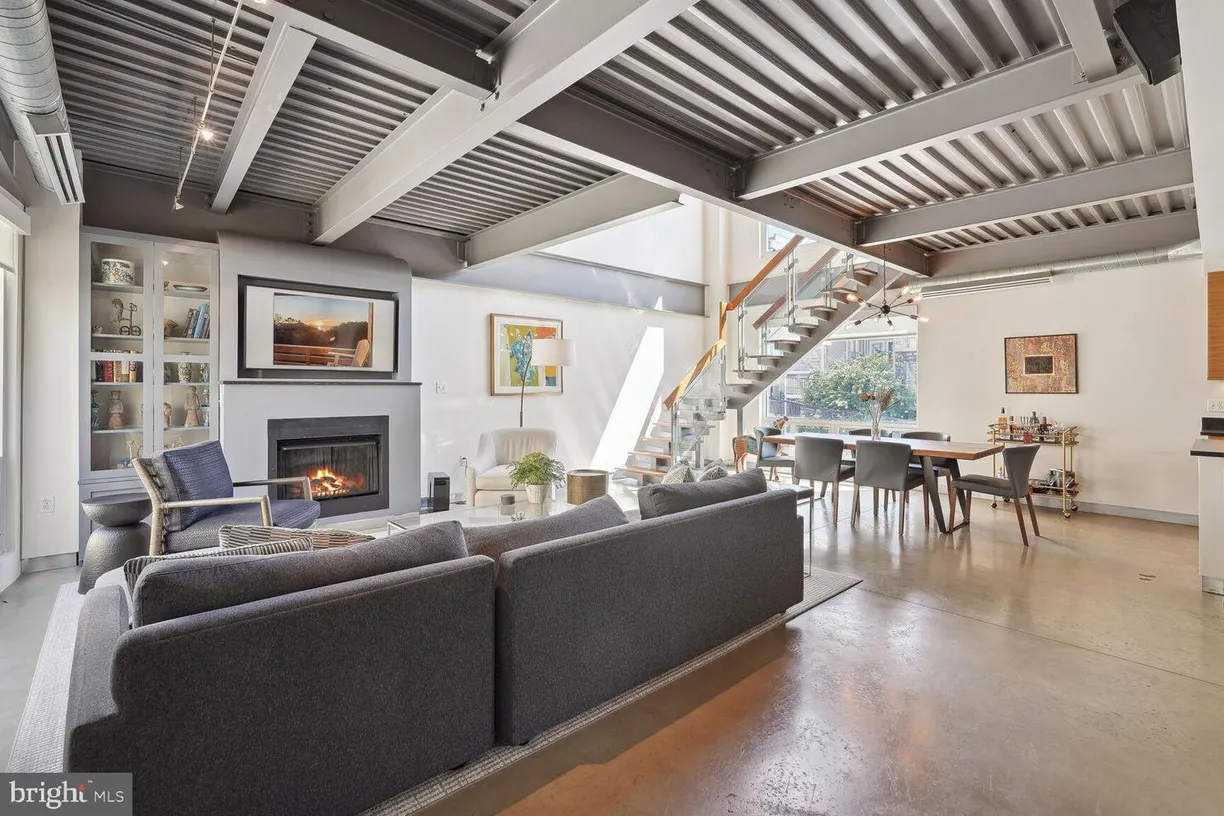 Washington Metro Area Real Estate | View 2351 Champlain St Nw, p3 | 2 Beds, 2 Baths