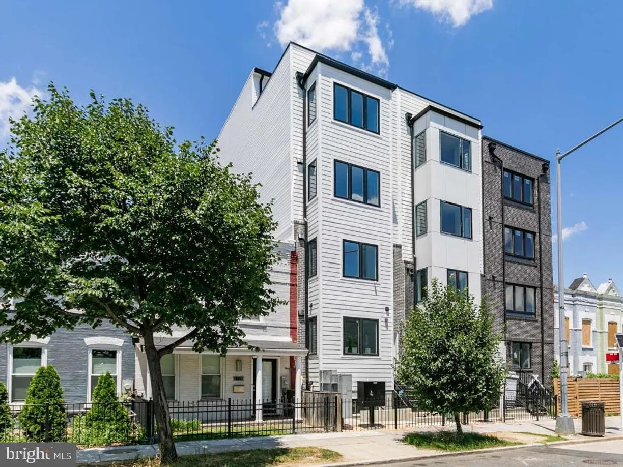Washington Metro Area Real Estate | View 1730 Montello Ave Ne, 2 | 2 Beds