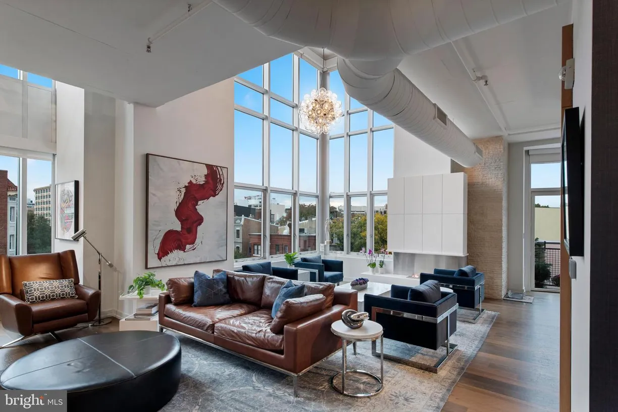 Washington Metro Area Real Estate | View 1515 15th St Nw, 422 | 2 Beds, 3 Baths