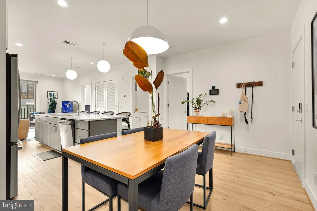 Washington Metro Area Real Estate | View 2234 11th St Nw, 302 | Listing