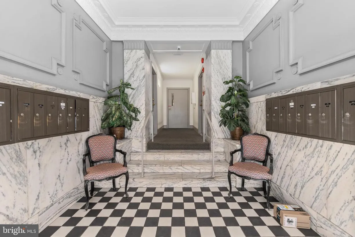 Washington Metro Area Real Estate | View 2145 California St Nw, 102 | Listing
