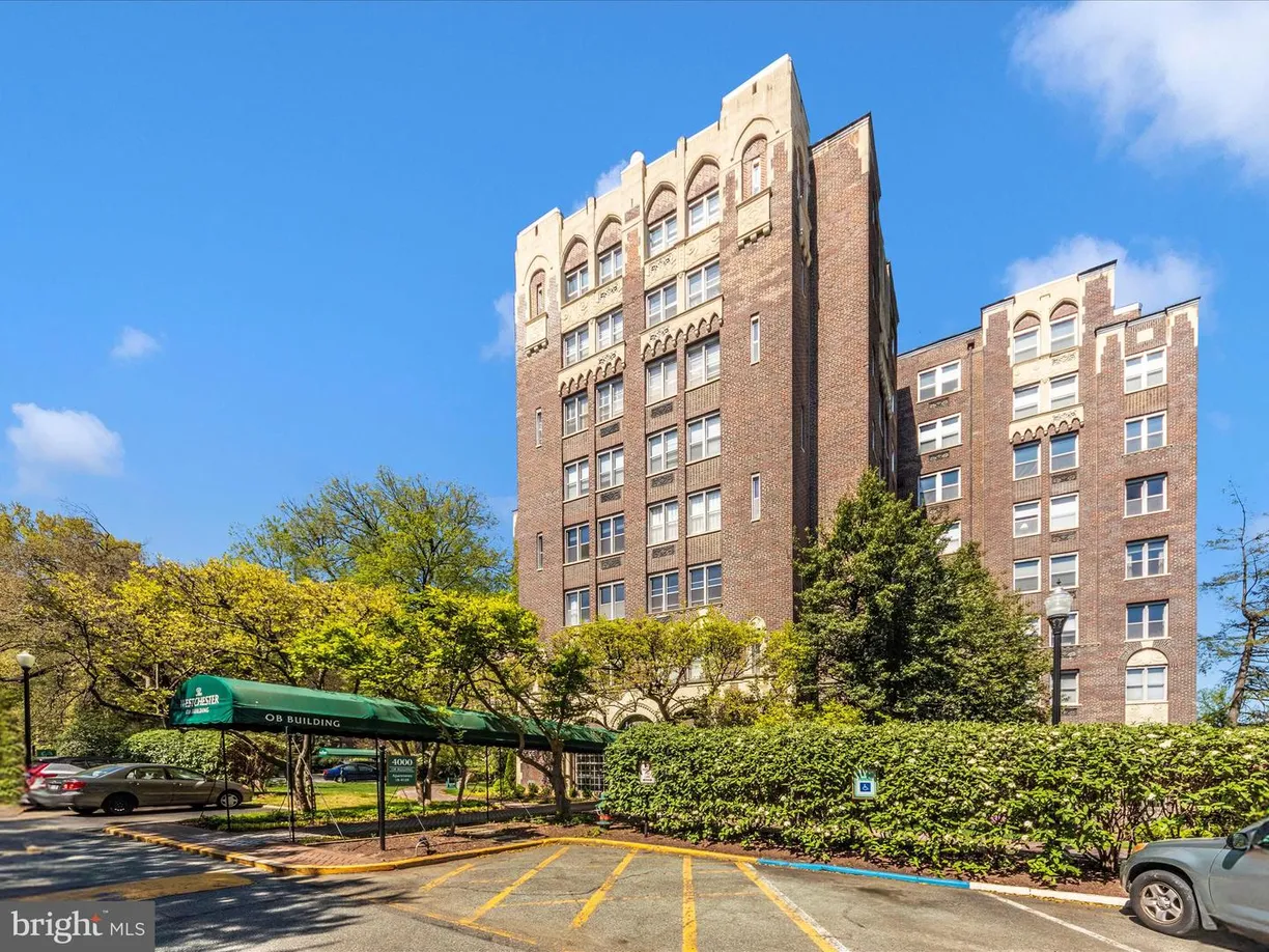 Washington Metro Area Real Estate | View 4000 Cathedral Ave Nw, 706b | Listing