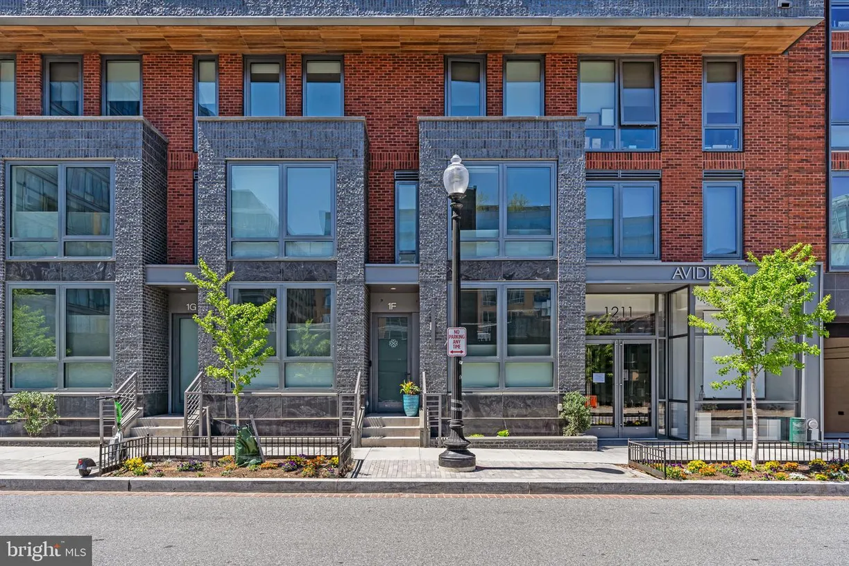 Washington Metro Area Real Estate | View 1211 Van St Se, th-1f | Listing
