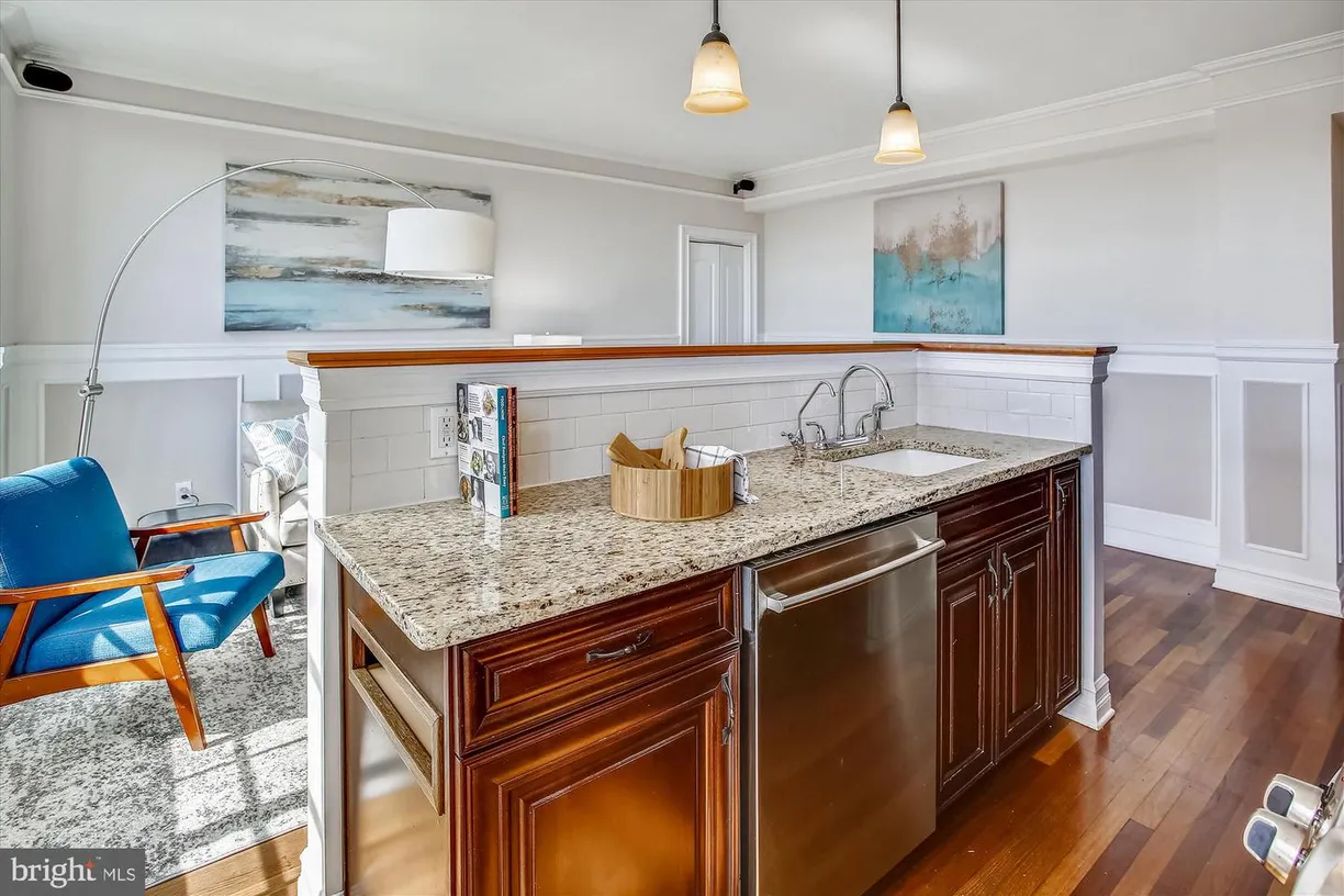Washington Metro Area Real Estate | View 1701 16th St Nw, 726 | Listing
