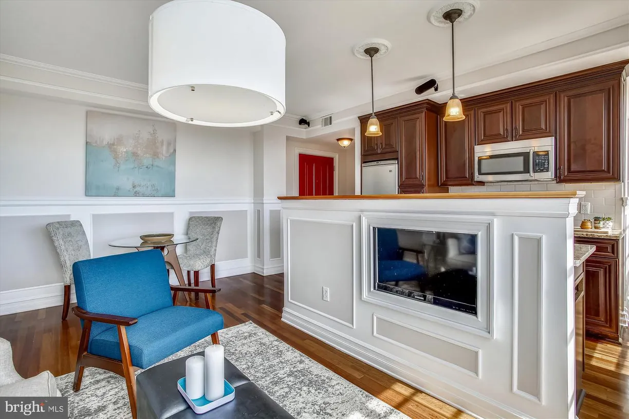 Washington Metro Area Real Estate | View 1701 16th St Nw, 726 | Listing