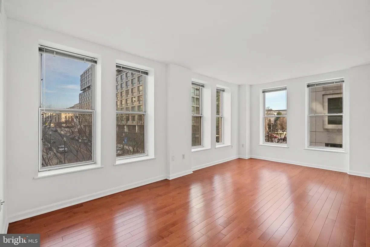 Washington Metro Area Real Estate | View 601 Pennsylvania Ave Nw, 212 | Listing
