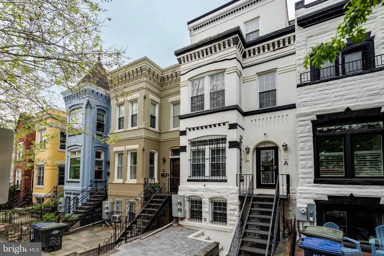 Washington Metro Area Real Estate | View 21 Q St Nw | 4 Beds