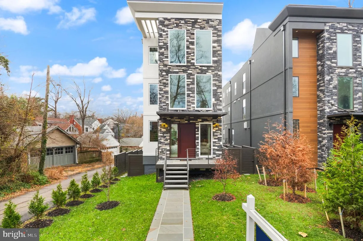 Washington Metro Area Real Estate | View 6116 30th St Nw | Listing
