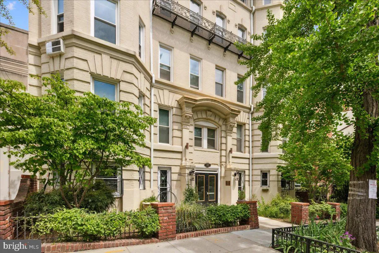 Washington Metro Area Real Estate | View 1831 Belmont Rd Nw, 405 | Listing