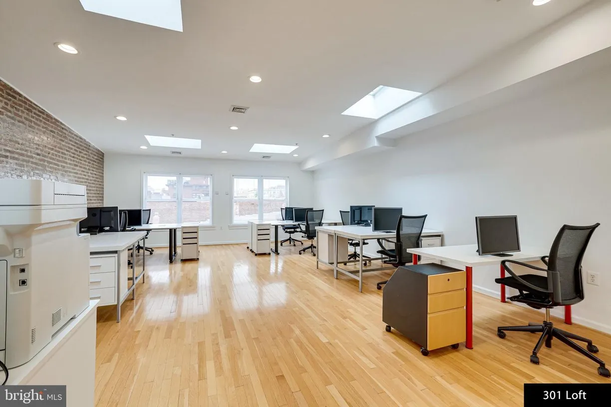 Washington Metro Area Real Estate | View 1638 R St Nw, loft Office