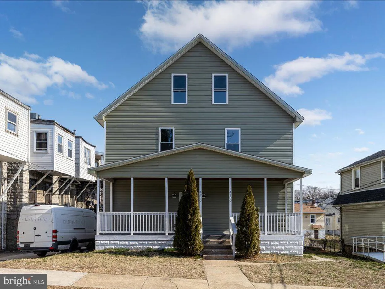 Washington Metro Area Real Estate | View 4200 Stanwood Ave | 8 Beds