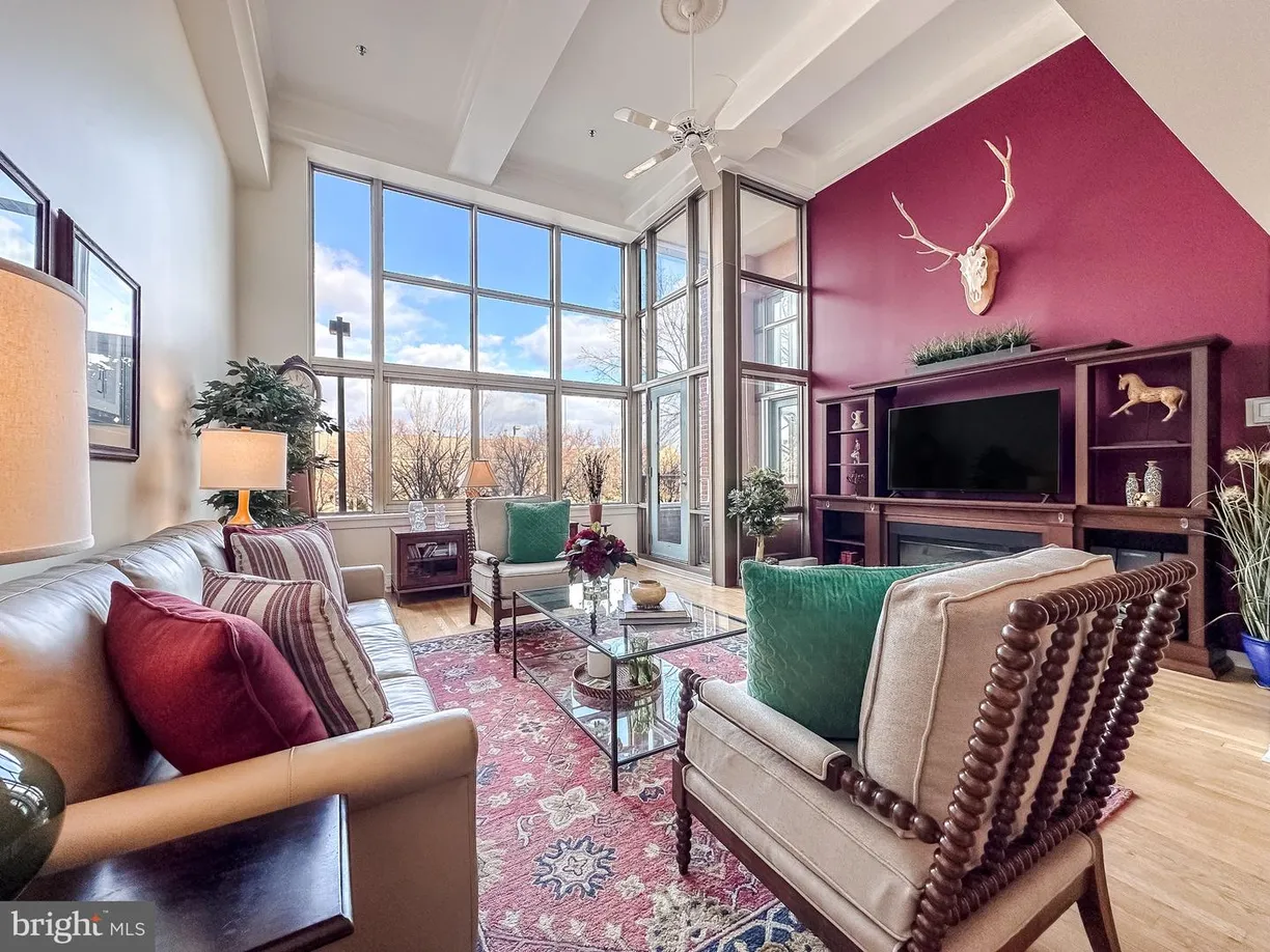 Washington Metro Area Real Estate | View 2901 Boston St, 208 | 3 Beds, 2 Baths