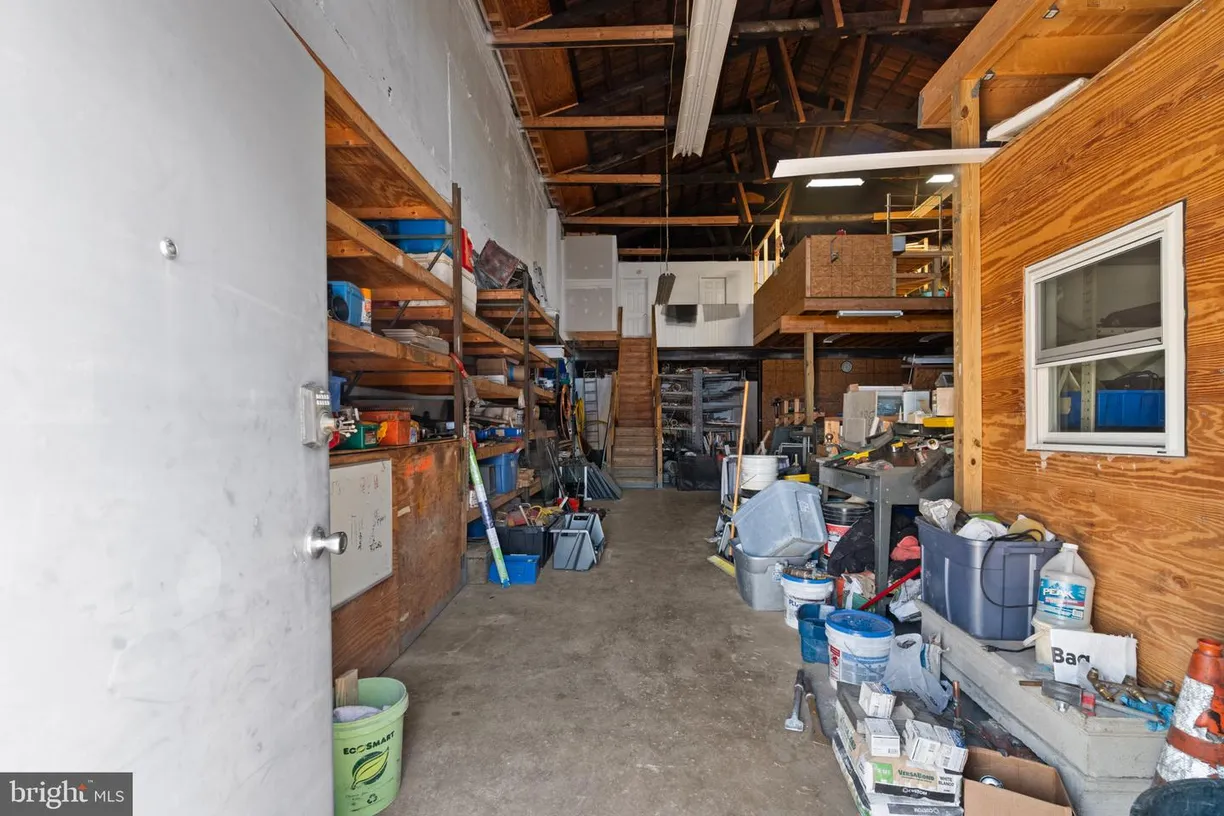 Washington Metro Area Real Estate | View 101 N Clinton St | Listing