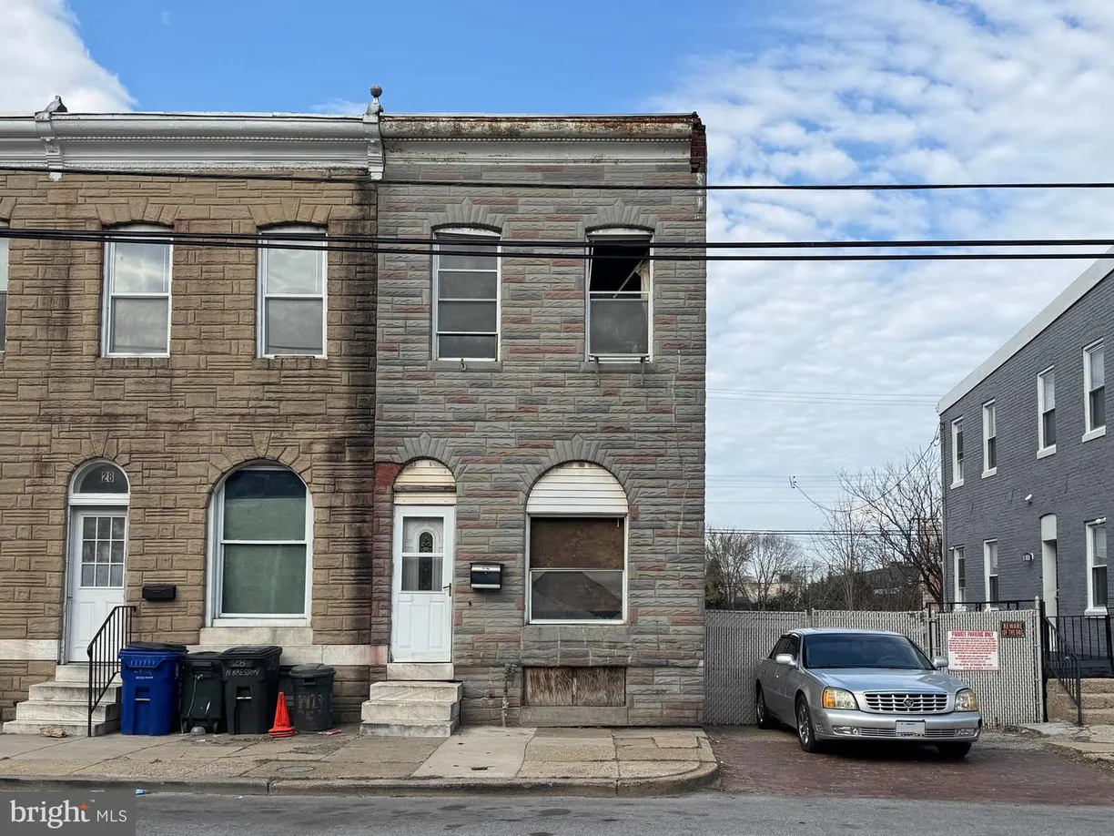 Washington Metro Area Real Estate | View 30 Kresson St | 3 Beds, 1 Bath