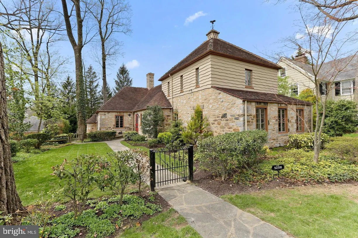 Washington Metro Area Real Estate | View 5208 Tilbury Way | 4 Beds, 2 Baths