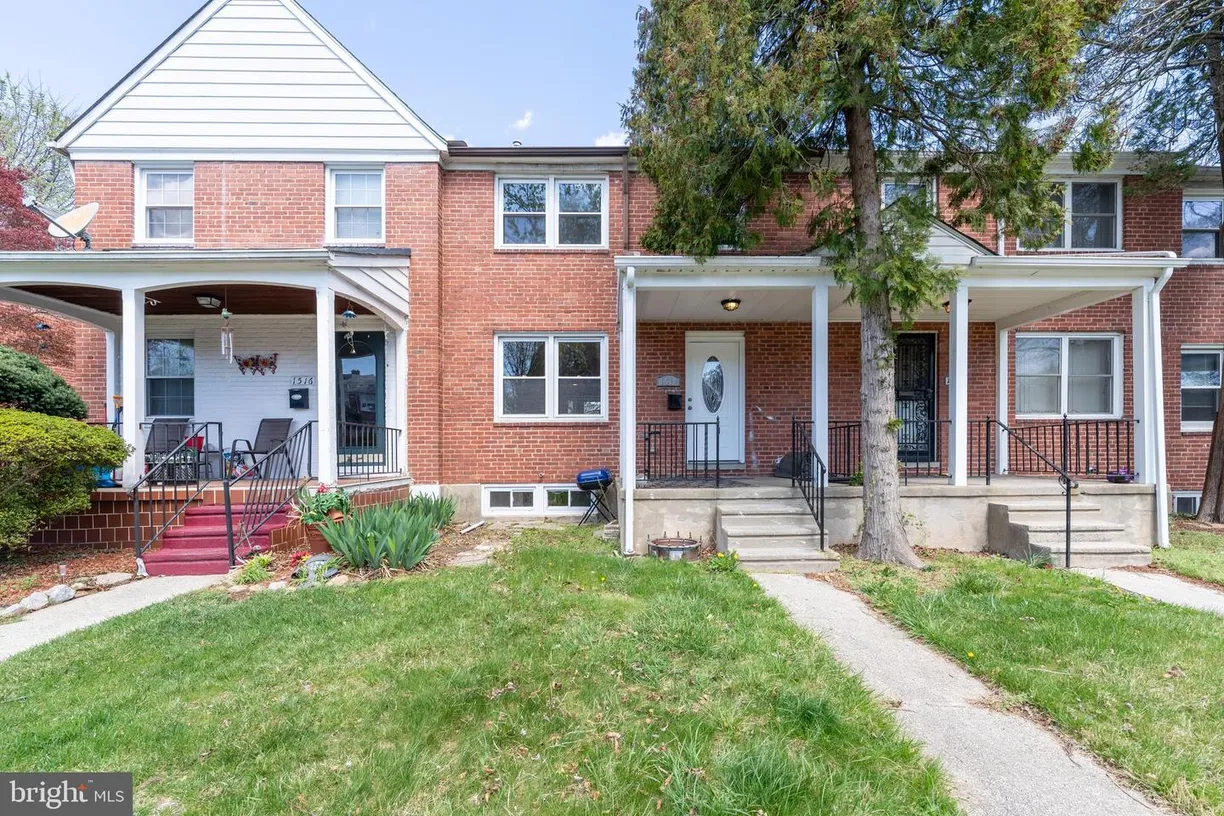 Washington Metro Area Real Estate | View 1518 Stonewood Rd | 3 Beds, 2 Baths