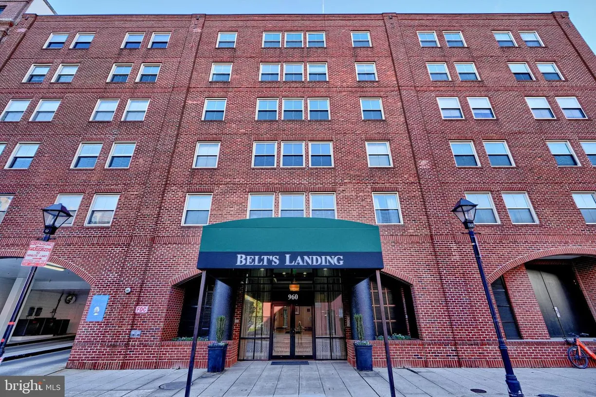 Washington Metro Area Real Estate | View 960 Fell St, 414 | 1 Bed, 1 Bath