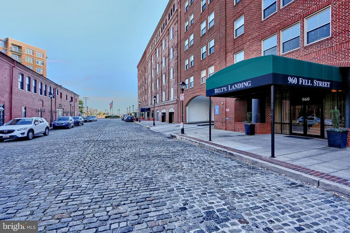 Washington Metro Area Real Estate | View 960 Fell St, 414 | Listing